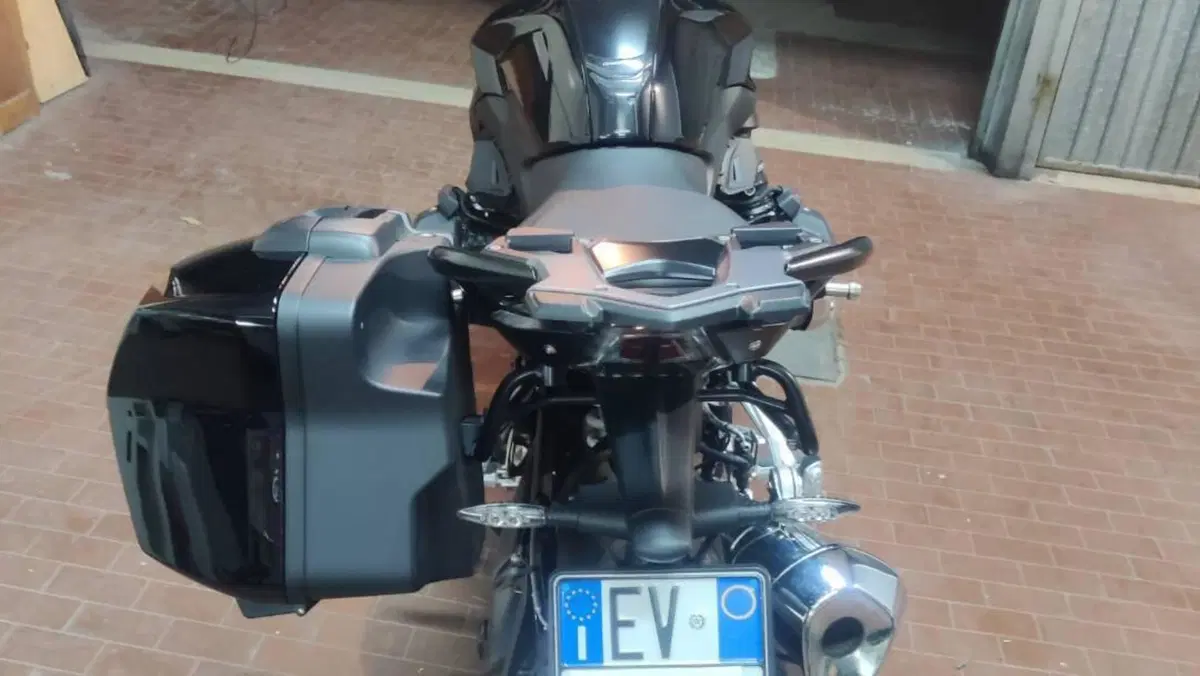 Bmw R 1250 R (2021 - 25)  (5)