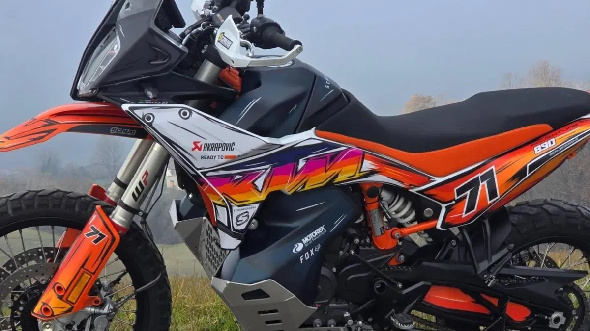 KTM 890 Adventure R (2023 - 24)  (4)