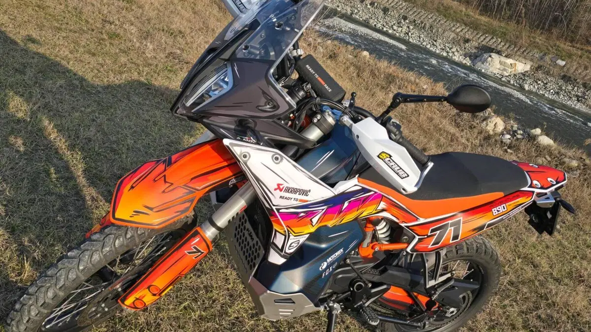 KTM 890 Adventure R (2023 - 24)  (5)