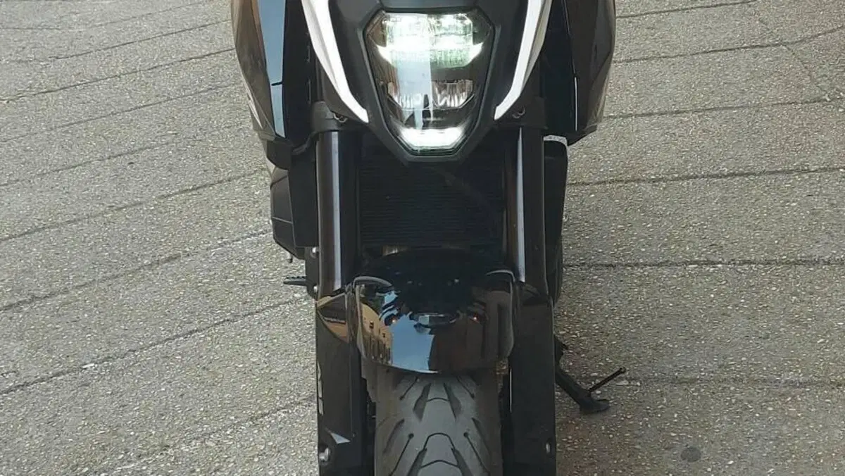 Honda CB 500 Hornet (2024 - 25)  (2)