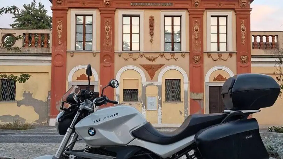 Bmw R 1200 R (2011 - 14)  (2)