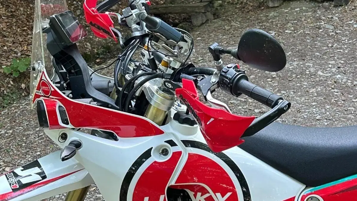Kove 450 Rally Lucky Explorer Replica (2025 - 26)  (2)