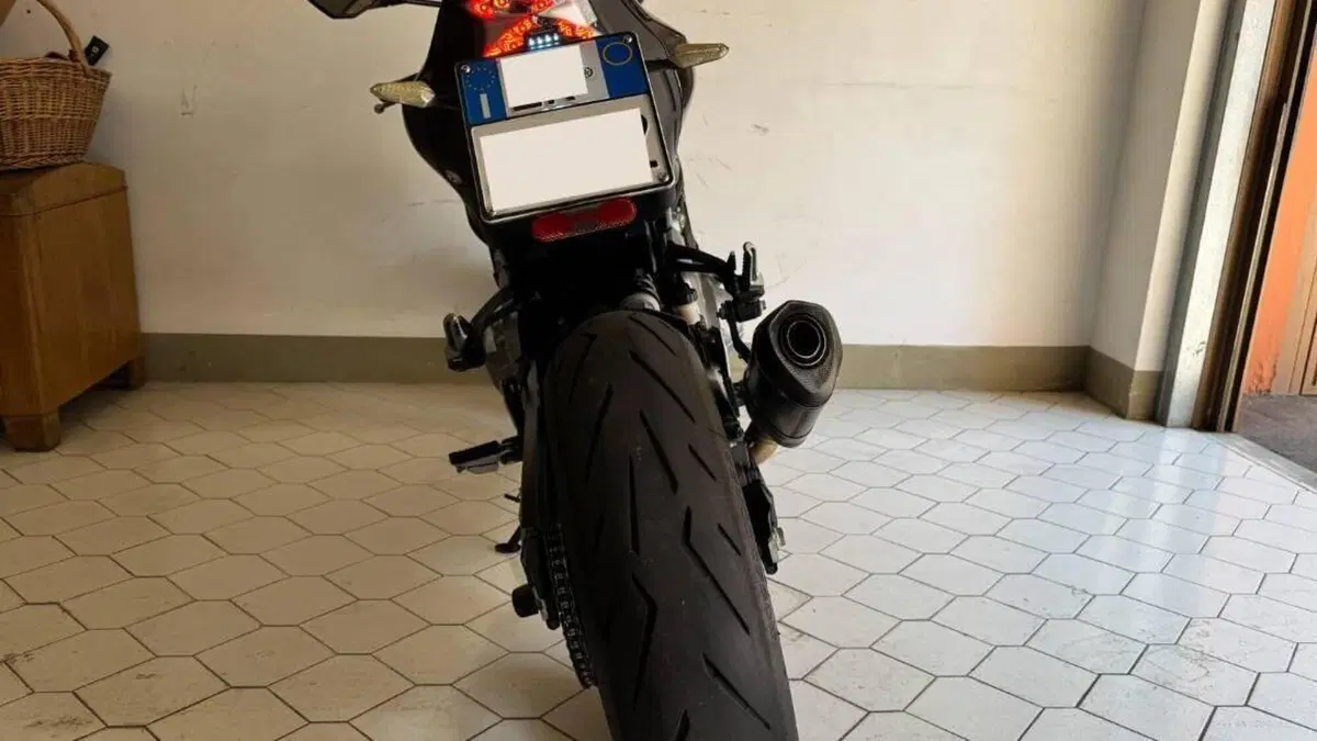 Kawasaki Z 900 Performance (2019)  (16)