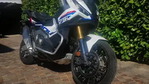 Honda X-ADV 750 Special Edition (2026 - 27)  (6)