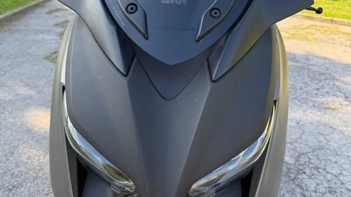 Yamaha X-Max 300 ABS (2017 - 20)  (7)