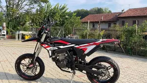 Betamotor RR 125 4T Motard T (2023 - 24)  (5)