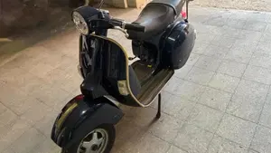 Vespa PX 125 (2010 - 17) 