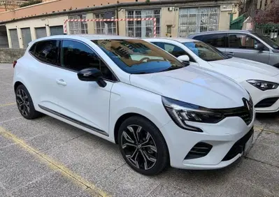 Renault Clio 1.0 tce Techno Gpl 100cv (6)