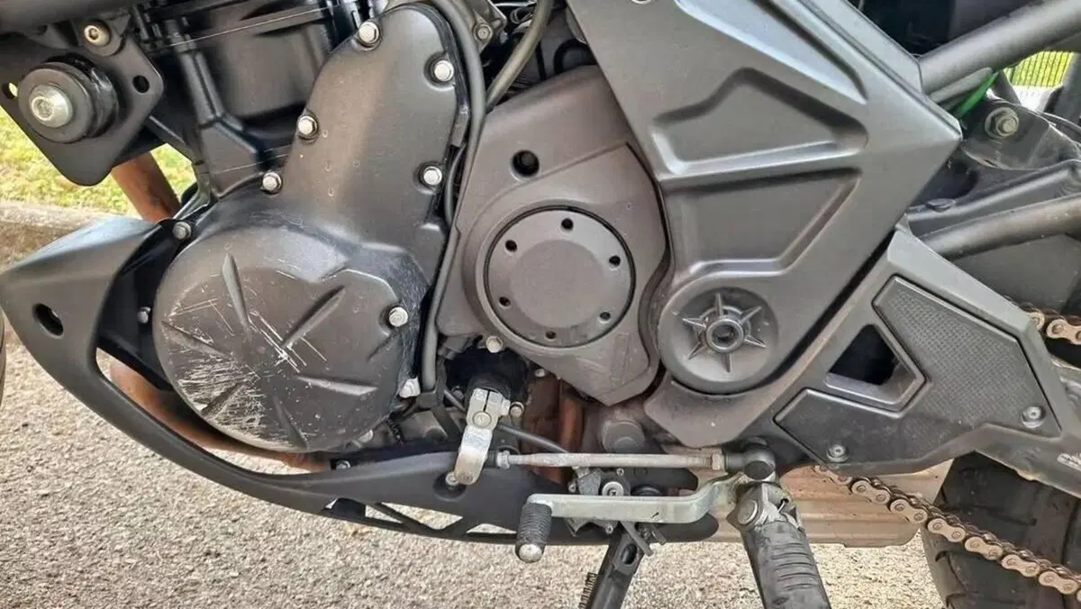 Kawasaki Versys 650 Grand Tourer (2017 - 20)  (4)