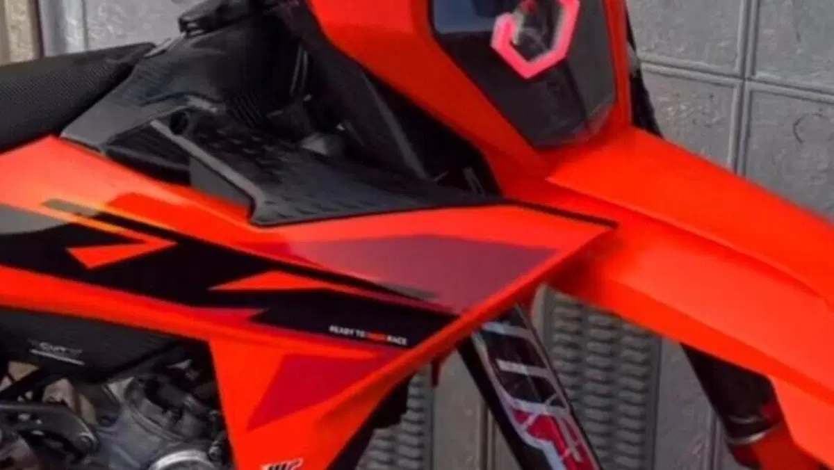 KTM 125 SX (2025)  (4)
