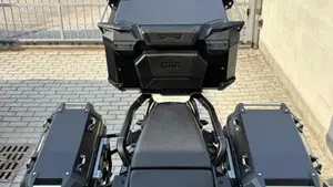Honda Africa Twin CRF 1100L (2022 - 23)  (5)