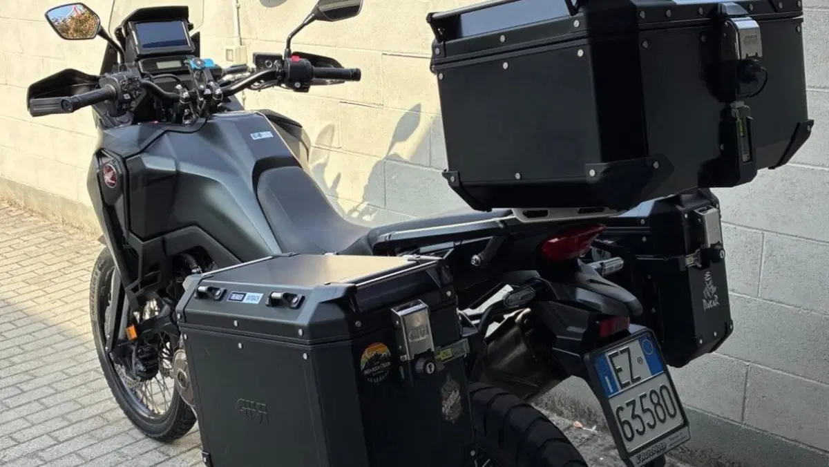 Honda Africa Twin CRF 1100L (2022 - 23)  (7)