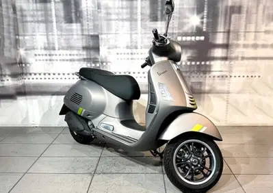 Vespa GTS 300 (2023 - 24) - Annuncio 10113819