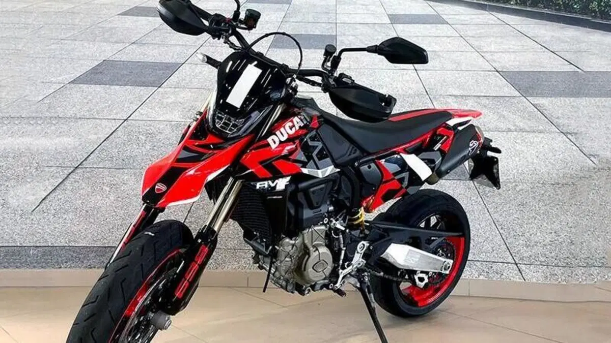 Ducati Hypermotard 698 Mono (2024 - 26)  (2)
