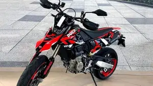 Ducati Hypermotard 698 Mono (2024 - 26)  (2)