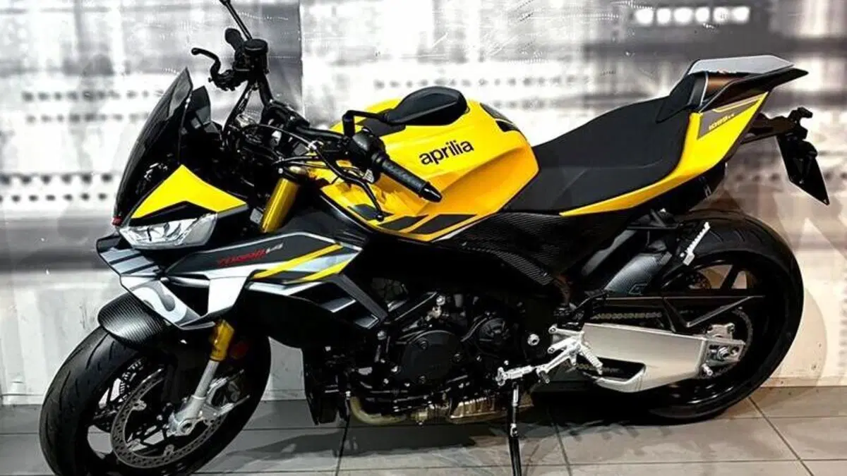 Aprilia Tuono V4 (2025 - 26)  (2)