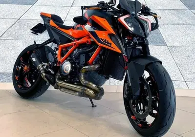 KTM 1290 Super Duke R (2021 - 23) - Annuncio 10106162
