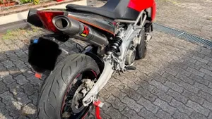 Aprilia Dorsoduro 750 (2009 - 14)  (6)