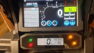 Honda Africa Twin CRF 1100L Adventure Sports (2022 - 23)  (8)