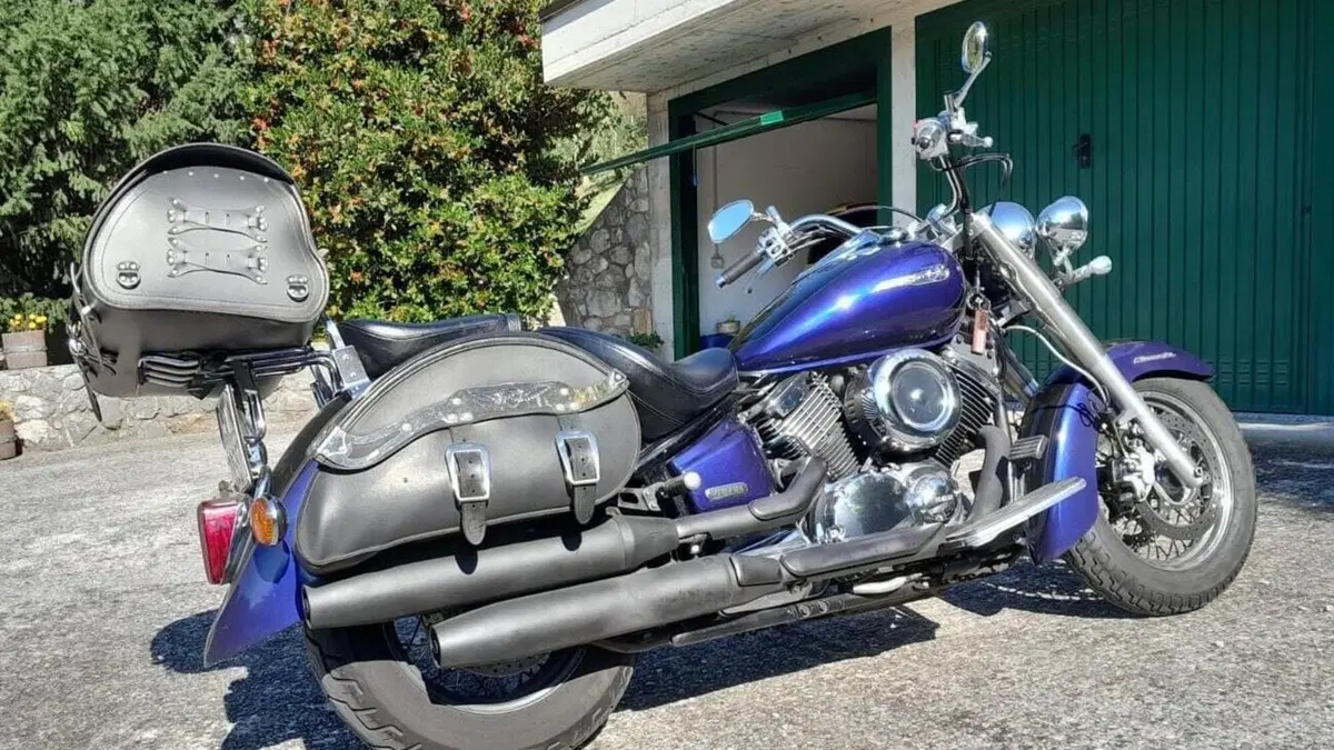 Yamaha XVS 1100 Drag Star A Classic (2000 - 06)  (3)