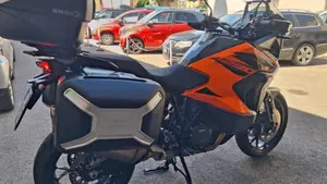 KTM 1290 Super Adventure S (2021 - 25)  (4)