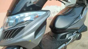 Kymco G-Dink 300i (2011 - 17)  (6)