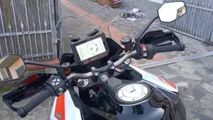 KTM 1290 Super Duke GT (2019 - 20)  (2)