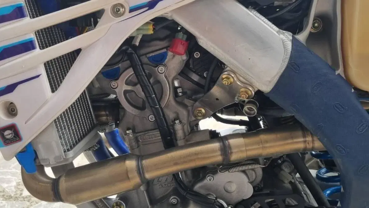 Tm Moto EN 300 ES Fi 4T (2023)  (4)