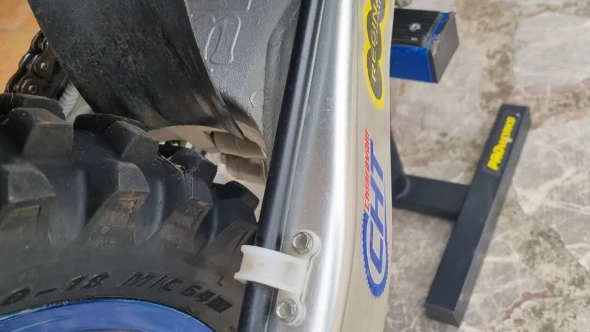 Tm Moto EN 300 ES Fi 4T (2023)  (12)
