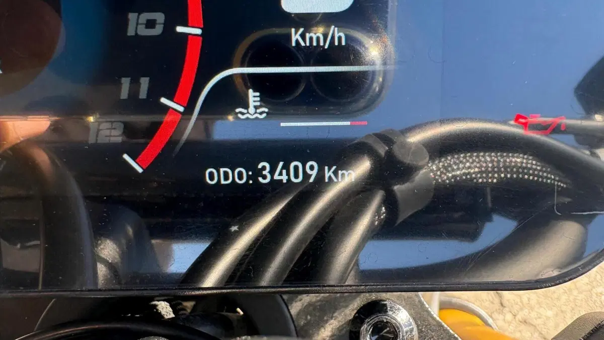 Moto Morini SEIEMMEZZO SCR (2022 - 26)  (7)