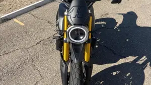 Moto Morini SEIEMMEZZO SCR (2022 - 26)  (9)
