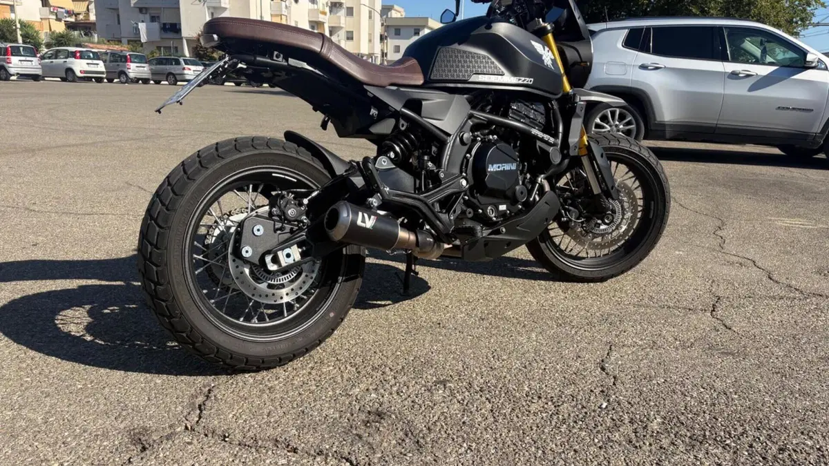 Moto Morini SEIEMMEZZO SCR (2022 - 26)  (12)