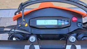 KTM 690 SMC R (2023 - 25)  (6)