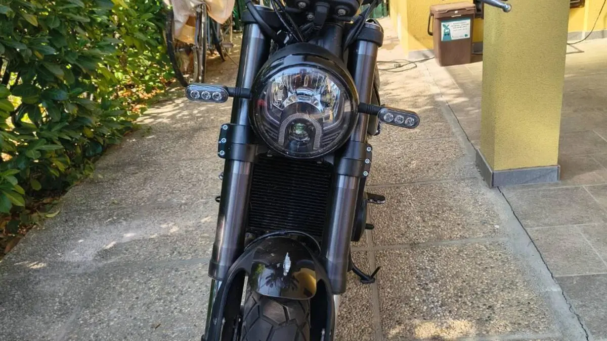 Benelli Leoncino 500 ABS (2017 - 20)  (10)