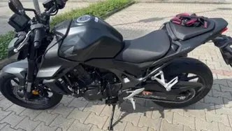 Honda CB 750 Hornet (2025) usata