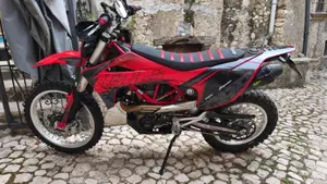 GASGAS ES 700 (2022 - 26)  (3)
