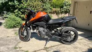 KTM 890 Duke (2021 - 23)  (5)