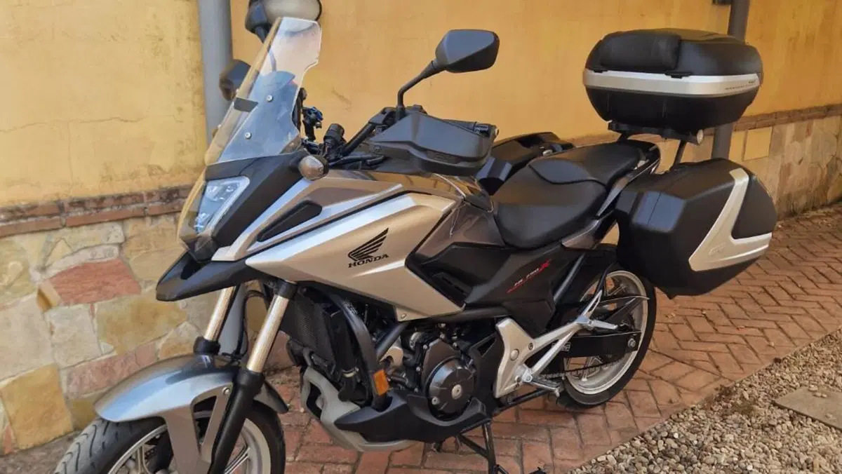 Honda NC 750 X DCT ABS (2016 - 17)  (2)
