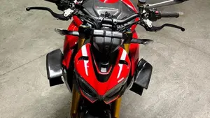Ducati Streetfighter V4 1100 S (2020)  (7)