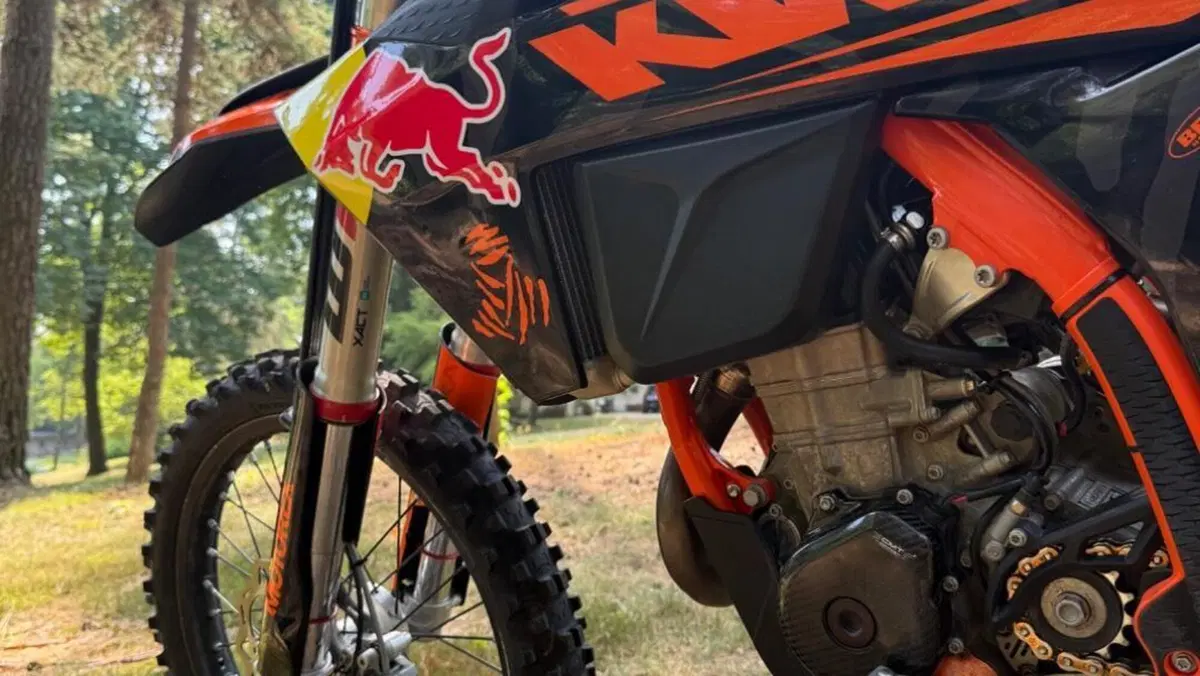 KTM 450 EXC-F Six Days (2024)  (8)