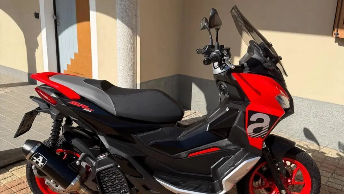 Aprilia SR GT 200 (2022 - 24)  (2)
