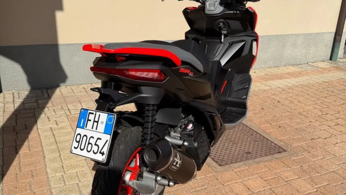 Aprilia SR GT 200 (2022 - 24)  (3)
