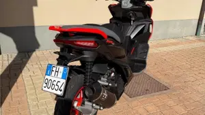 Aprilia SR GT 200 (2022 - 24)  (3)