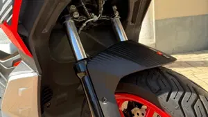 Aprilia SR GT 200 (2022 - 24)  (7)