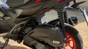 Aprilia SR GT 200 (2022 - 24)  (10)