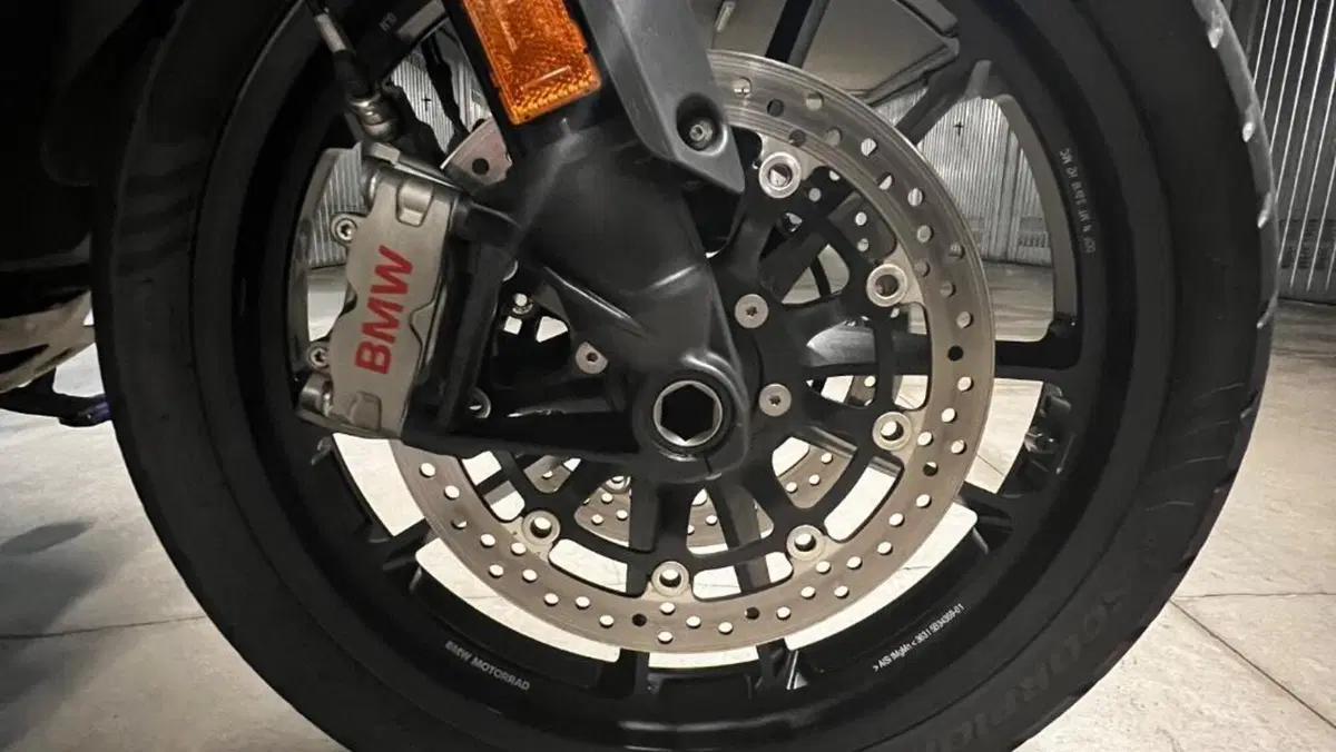 Bmw R 1300 GS Trophy (2023 - 26)  (17)