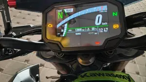 Kawasaki Z 900 SE (2022 - 24)  (4)