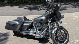 Harley-Davidson 1584 Electra Glide Ultra Classic (2007) - FLHTCU  (2)