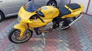 Moto Guzzi   (2)