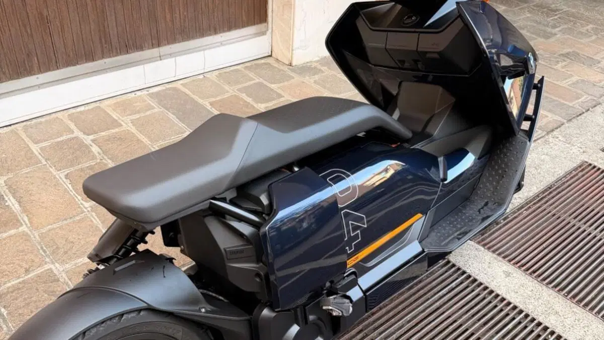 Bmw CE 04 (2021 - 25)  (3)